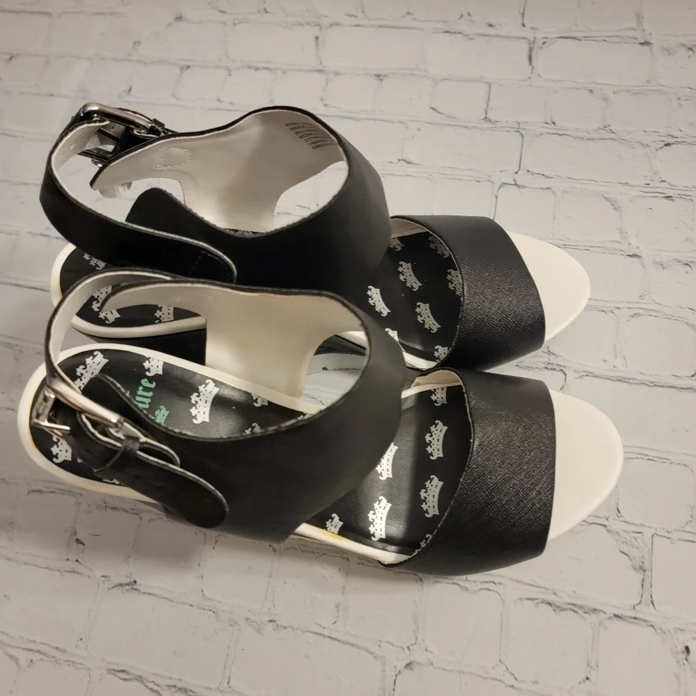 Juicy Couture Black and White Wedge Heeled Sandles Size 10